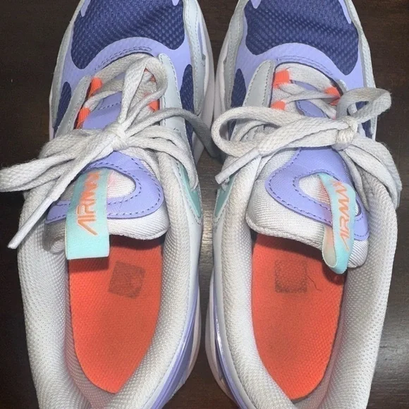 Nike Air Max Bolt Women’s Sneaker Dk Purple Dust/Light Thistle Size: 6Y - Picture 8 of 10